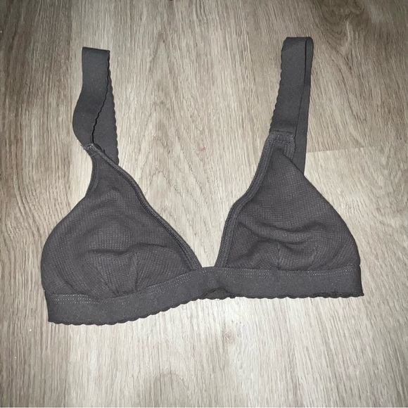 Women's Urban Outfitters Grey Knit Bralette - Picture 2 of 6